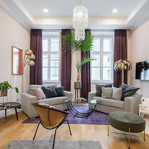 Apartamento Bpr Adagio Design With A/c, Budapest